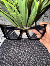 Load image into Gallery viewer, Cat Eye Clear Frame Glasses